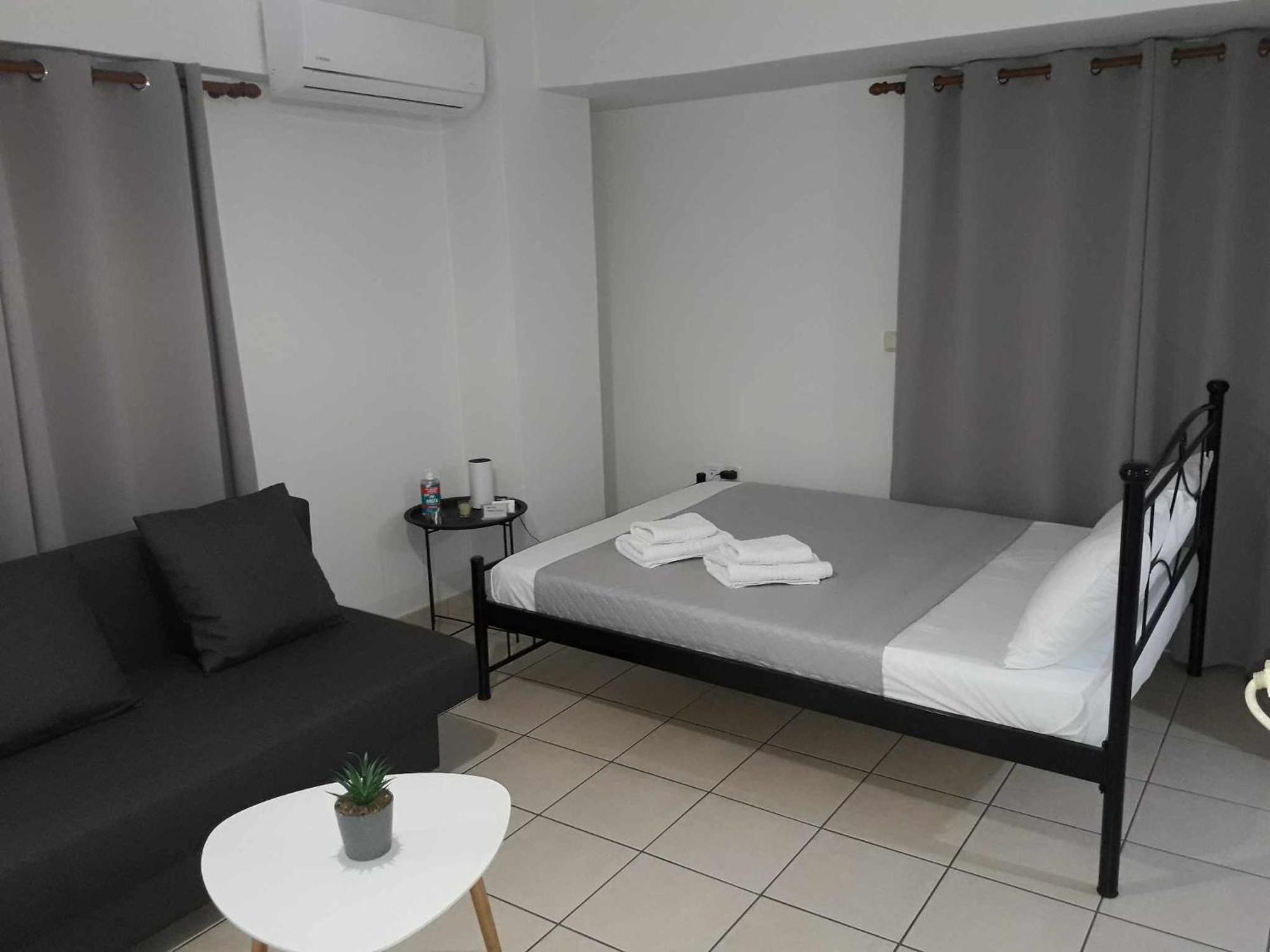 Apartmán Simple, Calm And Center 2 Kalamata Exteriér fotografie